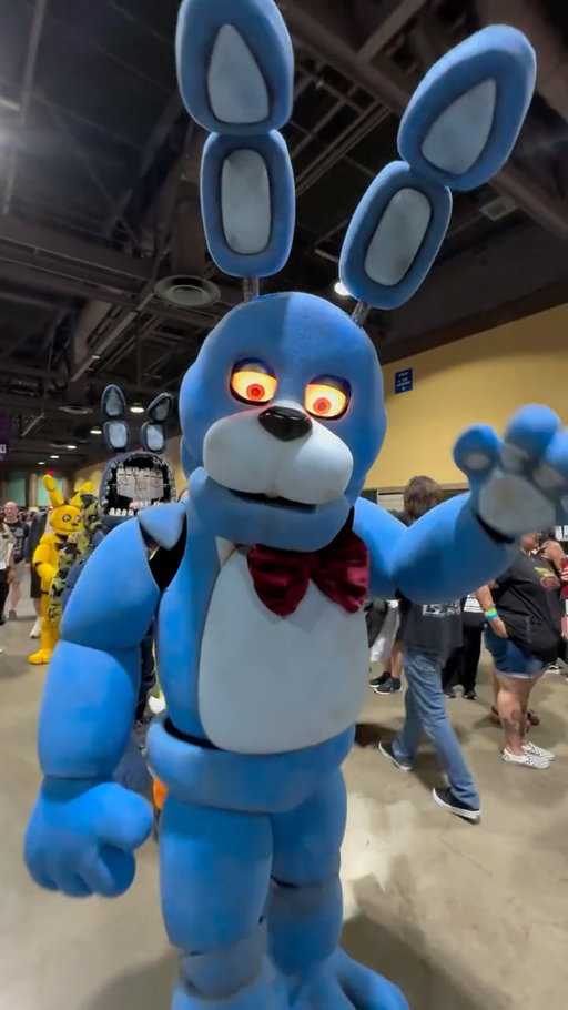 Five Nights at Freddy’s Calvacade at Midsummer Scream 2026! 

@midsummerscream 

#fivenightsatfreddys #fnaf #fnafedits #adventurezwithdavid #midsummerscream
