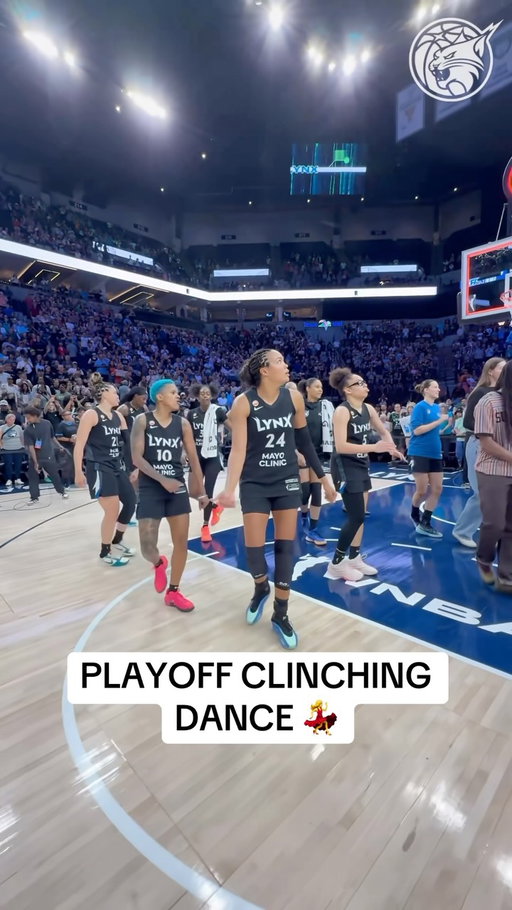 The Minnesota Lynx had to hit a dance after clinching a spot in the WNBA playoffs!

(via: @minnesotalynx)

#WNBA