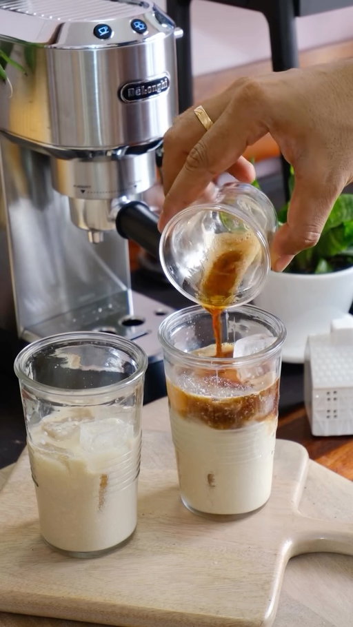 Made my wife’s favourite coffee today ☕️❤️

And it’s extra special because this is the first coffee I’ve made with the espresso machine she gifted me 🥹

Want café-style coffee at home every day? ☕️
Comment “COFFEE” and I’ll share the link. You can also get an insane discount during the ongoing Independence Day Sale 🇮🇳