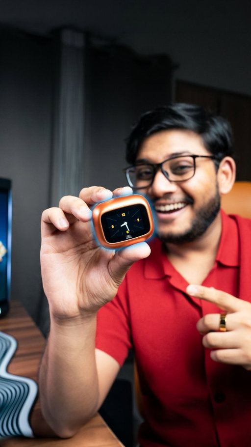 Gone are the days when controlling your music meant checking your phone. @jblindia 's Live Beam 4 puts complete control in your hands with its Smart Case, so switching things up takes seconds.

Stay connected, exactly the way you want.
.
.
.
.
#jbl #jbllivebeam4 #bestearbuds #trendingreels #techreels