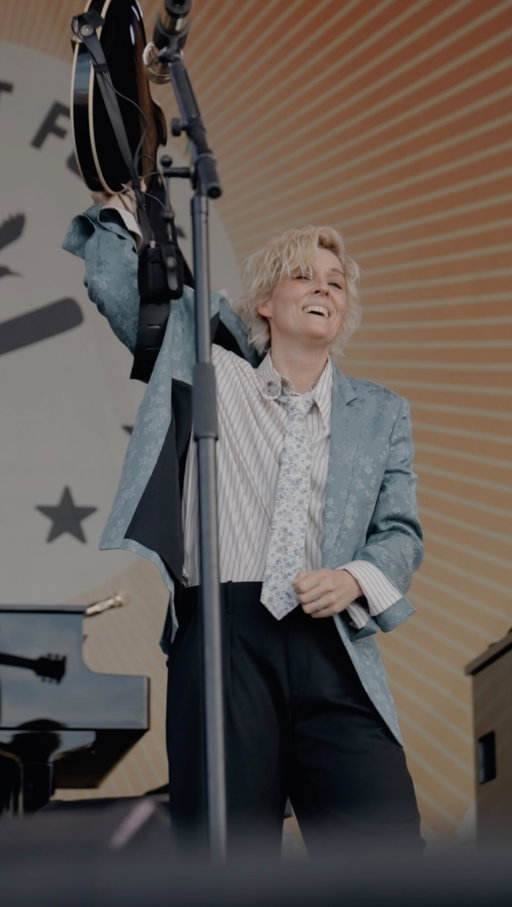Since so many of you asked…. Here’s my full totally unhinged version of “Uninvited” at Newport 7.26.26 🤘

🎥 @newportfolkfest @austinroa