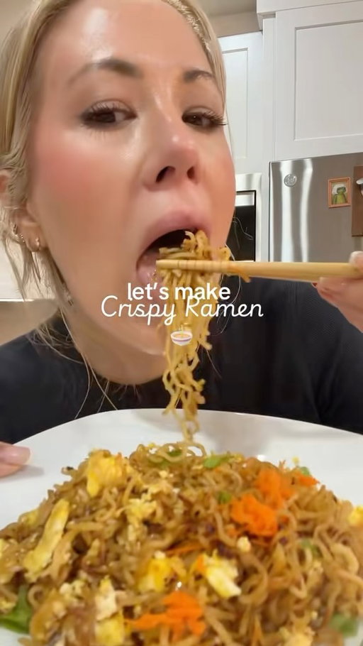Crispy Ramen •(I can’t stop)!
Ingredients:
2 packets ramen (only 1 seasoning
amen
packet - I’m using chicken flavor)
Garlic powder to taste
Onion powder to taste
• Soy sauce 2 tbsp
Sesame oil (1 tbsp)
• 1 tosp butter
Diced onion (frozen or fresh)
Tiny drizzle of olive oil
2 eggs
Water (enough to cover noodles
halfway)
To serve: (optional) grated carrot, green onion, julienned cucumber, or any meat you like!
Steps:
1. Add water to a flat skillet (enough to
cover noodles halfway)
2. Add garlic powder, onion powder, soy sauce, sesame oil, butter, onion, and 1 seasoning packet to the water
3. Bring to a boil then add ramen noodles
4. Flip noodles after a couple minutes
5. Wait until all liquid is fully absorbed
6. Drizzle a tiny bit of olive oil over the
noodles
7. Let sit until the bottom is golden and
crispy
8. Push ramen to the side, add 2 eggs
and cook through
9. Mix everything together and serve with your toppings of choice
Let me know if you make it!
#cookingwithmichellesays #ramenhacks #ramenrecipe #easymeals #crispyramen