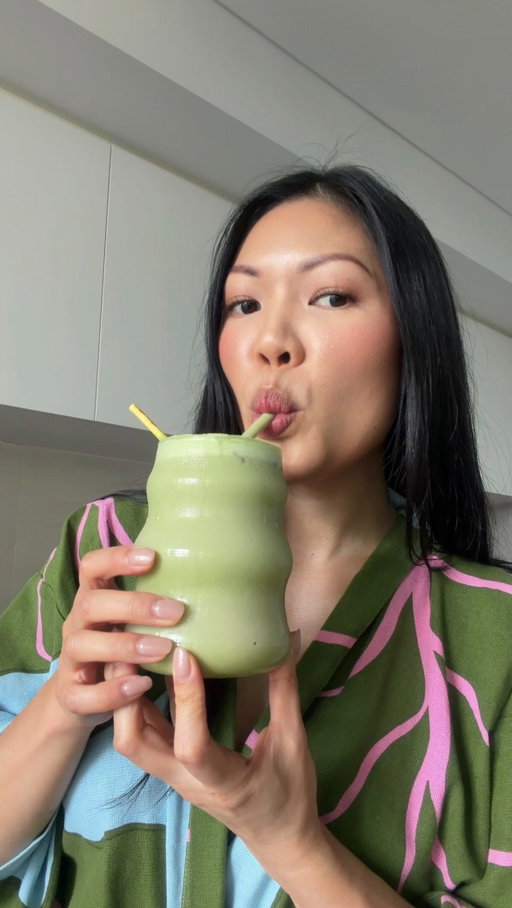 Convinced some of you have never had Earl Grey and matcha together and we need to fix that immediately. ​

Cold Brew Matcha Earl Grey Milk tea...and it’s so easy to make at home​. 

Made with @a2milkau Lactose Free Full Cream for the creamiest milk tea base, which may be easy to digest for some people with lactose sensitivities* 

Want to make it at home? The full recipe is linked in @a2milkau bio​. 

#ad #paidpartnership #matchalatte #milktea​

*a2 Milk®️ Lactose Free may be easy to digest compared to ordinary milk for some people who are sensitive to lactose, when consumed as part of a healthy, varied diet.
