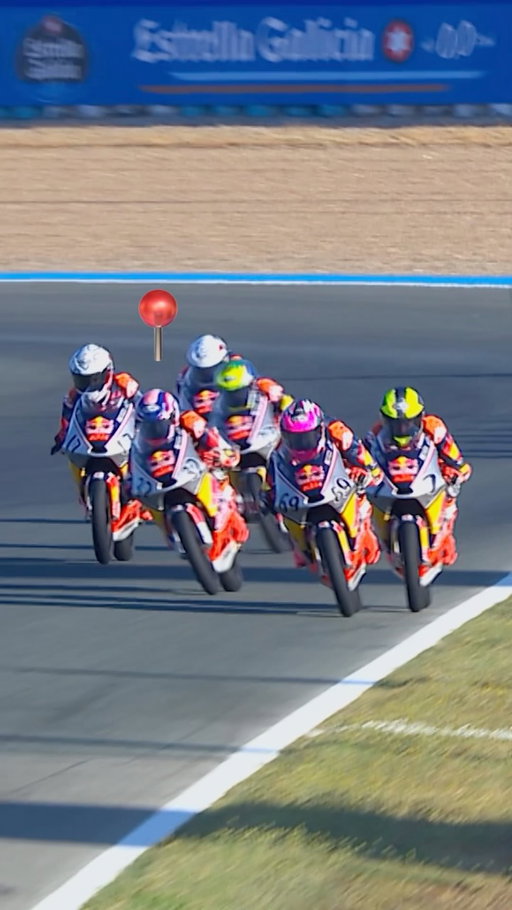 The season started in true Rookies Cup fashion 🔥

⏮️ Jerez Race 2 | 2026

#RedBullRookiesCup #RoadToMotoGP #MotoGP #Racing #Motorcycle