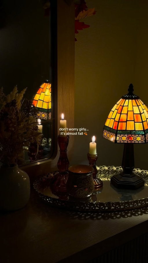 october is calling…🪾🍁🍂🎃

#cozyroom#cozyaesthetic#autumn#fallvibes#roomdecor