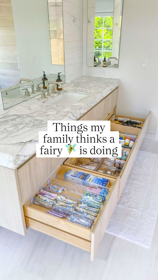 Apparently the house just magically resets itself overnight 😆

#humor #coupleshumor #horderly