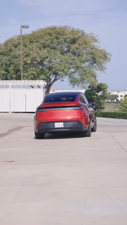 Tesla Model Y Dropped Off Straight from dealer. We got it protected to the needs of the customer with our ceramic coating service and little rocker PPF.  Need a quote? We're here to help

📍3830 Oceanic Dr. STE 402, Oceanside, CA, 92056 
📲760.500.7297