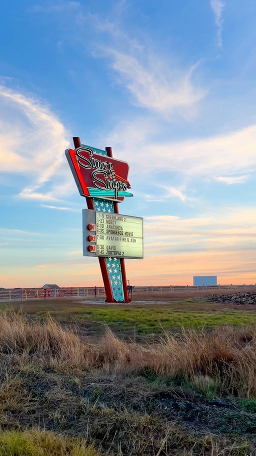 ✨ A MAGICAL & NOSTALGIC DRIVE-IN MOVIE THEATER IN TEXAS! 🍿🎥🚗

Step back in time at @starsandstripesdriveinnb! ✨ This retro drive-in movie theater and diner in New Braunfels, TX is such a unique experience and one of our favorite spots for a fun date night or family outing!

There’s just something magical about pulling up, tuning in and watching a movie under the stars from your car. 🌙🍿🎥

🌭 Grab movie favorites and classic eats from their retro diner, or feel free to bring your own food and drinks! They even have a playground for the kiddos. 🛝

🎫 Tickets range from $7.50–$11
💻 I recommend buying tickets online ahead of time!
🦮 Leashed pups are welcome!

📍 Stars & Stripes Drive-In Theatre
1178 Kroesche Ln, New Braunfels, TX

🎥 OTHER DRIVE-IN MOVIE THEATERS IN TEXAS:
📍 @starsandstripesdrivein — Lubbock, TX
📍 @docsdriveintheatre — Buda, TX
📍 @coyotedrivein — Fort Worth, TX
📍 @bigskydriveintheatre — Midland, TX
📍 @galaxydriveintheatre — Ennis, TX

Save this for a magical movie night under the stars in Texas! ✨🍿🎥

#drivein #driveintheater #texas #texastodo #thingstodointexas