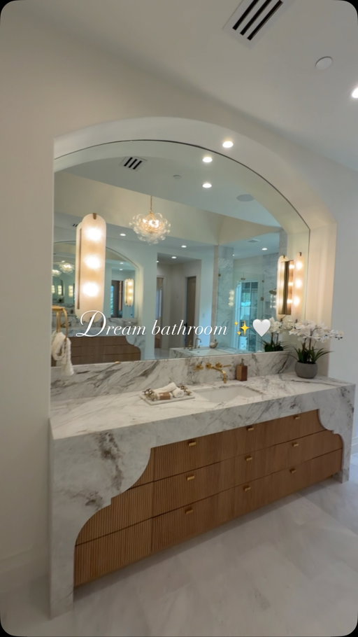 POV: You’re walking into your dream bathroom✨🤍✨

Are you looking to buy soon?
Comment below

Are you interested in owning a home but not sure where to start? Contact me today with any questions you may have about the home buying process ✨

Please feel free to call, text or DM with any questions you may have. I look forward to making all your home buying dreams come true! ✨

Yuliia Obrusnyk 
469 354 1643
yuliiaobrusnyk@gmail.com

#dreamhome #newhome #homeinspiration #design #designer