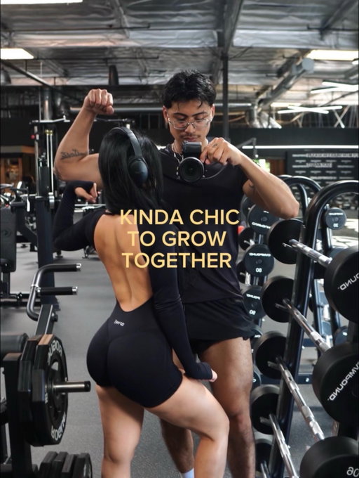 my person <3 

•

•

#explore #gymcouple #couplegoals #couple #gym kinda chic