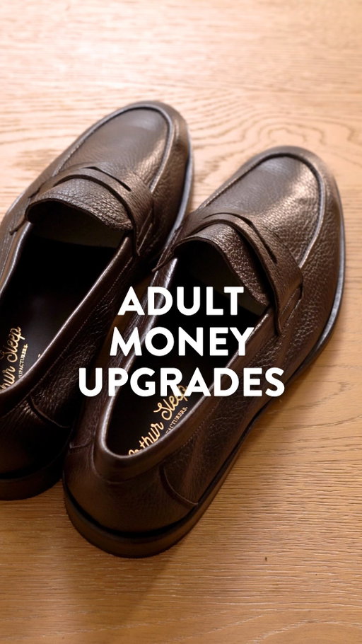 Buy it for life handmade loafers 🇬🇧

Checking off another adult money item from that’s going to last a lifetime. 

There’s nothing more comfortable than walking around in buttery soft leather, especially when you’re traveling. 

Beautiful, sophisticated, and actually comfortable. What more could you ask for. 

Comment “UK” and I’ll send you the link to their website!
—
#arthursleep #england #UK #loafers #handmade