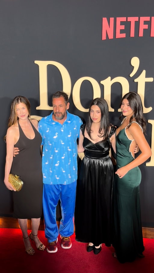 Adam Sandler, his wife Jackie, daughters Sadie and Sunny step out to the premiere of Netflix's "Don't Say Good Luck" at The Plaza Hotel in New York City ✨🎥 

🎥: @JPASC24