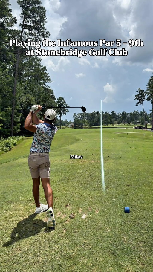 Love hate relationship with this hole 😅 
•
•
•
•
•
#golf #golflife #golfaddict #golfstagram #golfswing