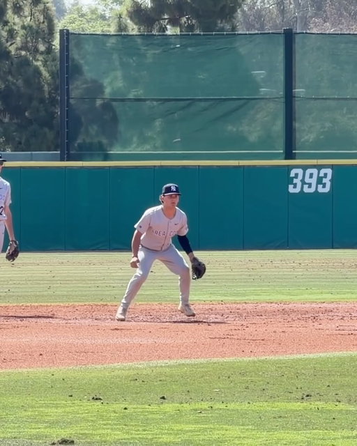 🫡 He’s slick with it. Leo Nockley (@leonockley) showed off the tools on defense at @areacodebaseball. Made a ton of plays his way all weekend flashing that sweet glove and range. Quality bat at the dish from the left side and moves well. • 5-9, 165 lbs. • SS • Wyoming Seminary (PA) 2027 • @vol_baseball commit #DudeAlert #baseball