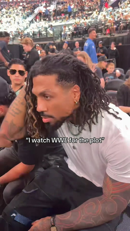 I think “the plot” is the loml 😮‍💨 #wwe #wweraw #solruca