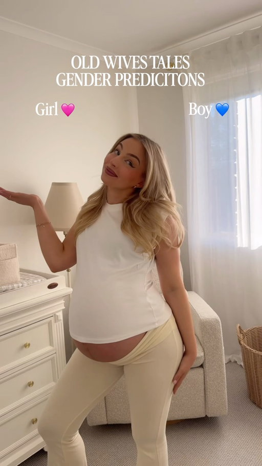 BOY OR GIRL!? 🤫🩷💙 

I still cannot believe it, it was you all along! 😭 

#pregnant #pregnancy #firsttimemum #oldwivestales #genderprediction