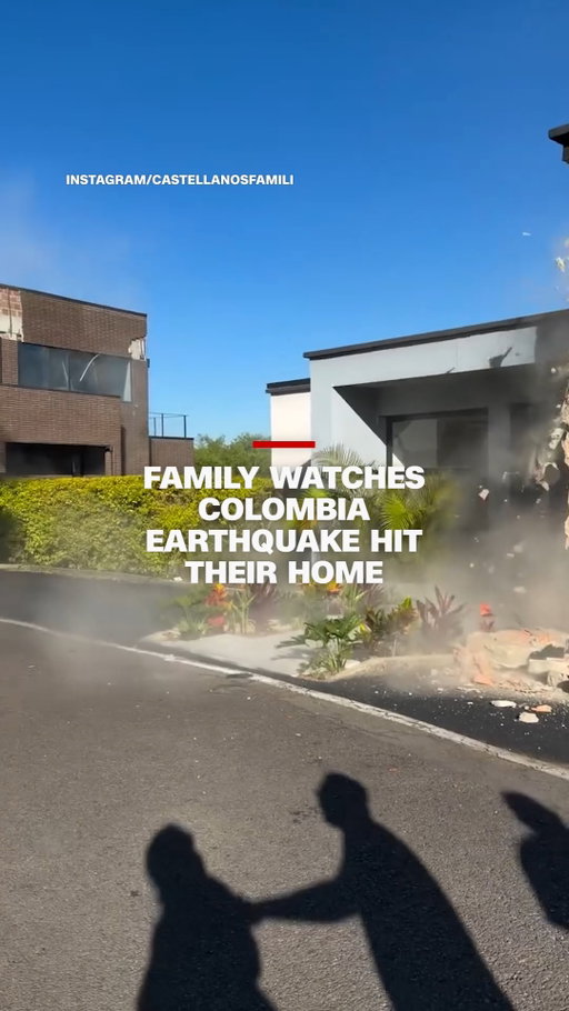 A family in western Colombia captured the moment the powerful 7.4-magnitude earthquake hit their home in Pereira. The government has declared a national disaster after at least 132 people have died and 570 have been injured.

Follow the latest updates at our link in bio.