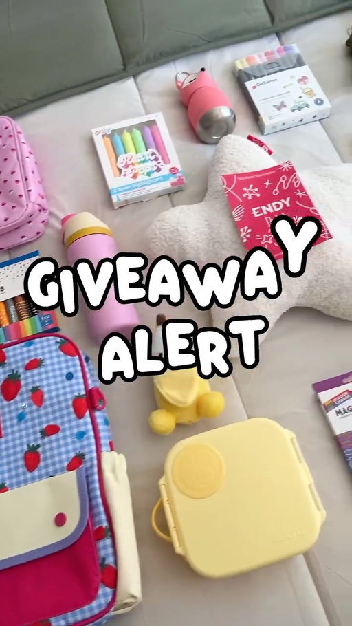 🎒💚 BACK TO SCHOOL GIVEAWAY 💚🎒⁠
⁠
We're teaming up with @endy to give one lucky winner the ultimate back-to-school refresh! 🍎✨⁠ Win the ultimate back-to-school prize pack, filled with backpacks, lunch bags, water bottles, school supplies, and more from Well.ca, PLUS an Endy Petit Comforter Set, and 2 Endy Petit Pillows — valued at over $600! 🛏️💚⁠
⁠
A new school year is the perfect time for a fresh start. Check off their back-to-school list, refresh their bedtime routine, and help them head into September feeling rested, confident, and ready for the year ahead. ✨⁠
⁠
To Enter Our Giveaway:⁠
💚 You must be following @welldotca and @endy on Instagram ⁠
💚 Like this Instagram post⁠
💚 Tag 2 friends in the comments and share your favourite Back to School Essential ⁠
💚 Bonus: Share this post on your Instagram story & tag us for extra entries! ⁠
Contest ends August 16th, 2026 at 11:59pm EST. Winner will be chosen at random and will be notified via Direct Message from this account only, @welldotca.⁠ Good luck! ⁠
⁠
Rules/Disclaimer: This contest is open to Canadian residents that have reached the age of majority in their province or territory of residence. By following, "liking", and commenting, you enter and agree that this contest is in no way associated with, administered by, or endorsed by Instagram. ⁠
⁠
- ⁠
⁠
🎒💚 CONCOURS DE LA RENTRÉE 💚🎒⁠
⁠
On s’associe à @endy pour offrir à une personne chanceuse tout ce qu’il faut pour une rentrée en beauté! 🍎✨ Courez la chance de gagner l’ensemble parfait pour la rentrée de Well.ca, comprenant des sacs à dos, des boîtes à lunch, des gourdes, des fournitures scolaires et plus encore, EN PLUS d’un ensemble de douillette Endy (petit) et de 2 oreillers Endy (petit), le tout d’une valeur de plus de 600 $! 🛏️💚⁠
⁠
Pour participer au concours :⁠
💚 Suivez @welldotca et @endy sur Instagram⁠
💚 Aimez cette publication⁠
💚 Identifiez 2 amis dans les commentaires et dites-nous votre essentiel préféré pour la rentrée⁠
💚 Bonus : partagez cette publication dans votre story Instagram et identifiez-nous pour obtenir des participations supplémentaires!