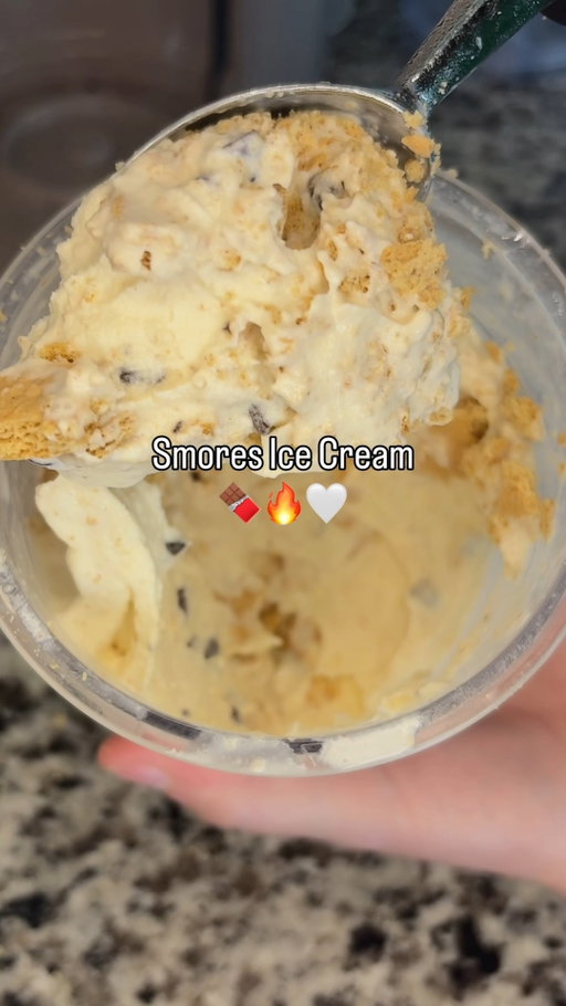 No campfire required. 🪵🍫 Turn your volume up to hear that graham cracker crunch, the marshmallow fluff swirl is absolute perfection. 🤤🍦

Making S'mores ice cream at home with the BLACK+DECKER® Perfect Pint™ Ice Cream Maker.

#smoresicecream #homemadeicecream #icecreammaker