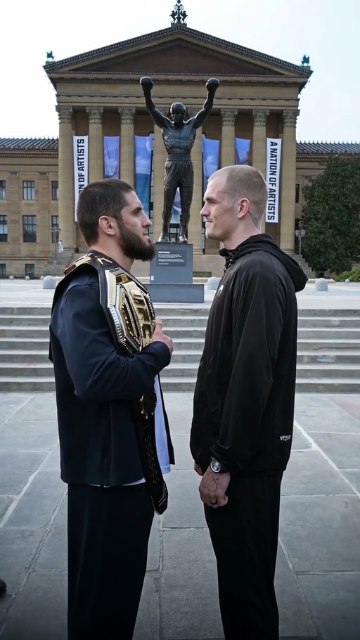A career-defining clash 👊

@Islam_Makhachev vs @IanGarry

[ #UFC330 | LIVE SAT AUG 15 | 9pmET on @ParamountPlus ]