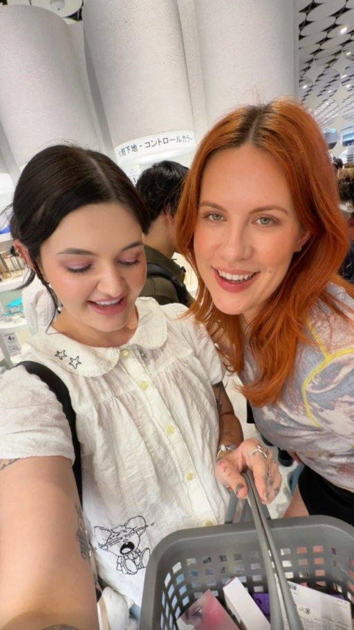 after going to japan 20+ times between us, here are some our fave makeup & beauty discoveries!! 💖👯‍♀️✨

#atcosme #japanbeauty #jbeauty