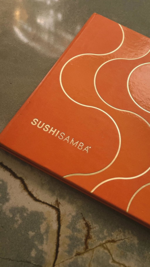 Date night at @sushisamba.la 🧡

I’m definitely coming back for that Bossa Nova Roll & Shoto Garden cocktail! 🤏🏽

Shoutout to my hot date @moodindigocharles for getting me lit before, during, and after dinner! 😜

#SushiSamba