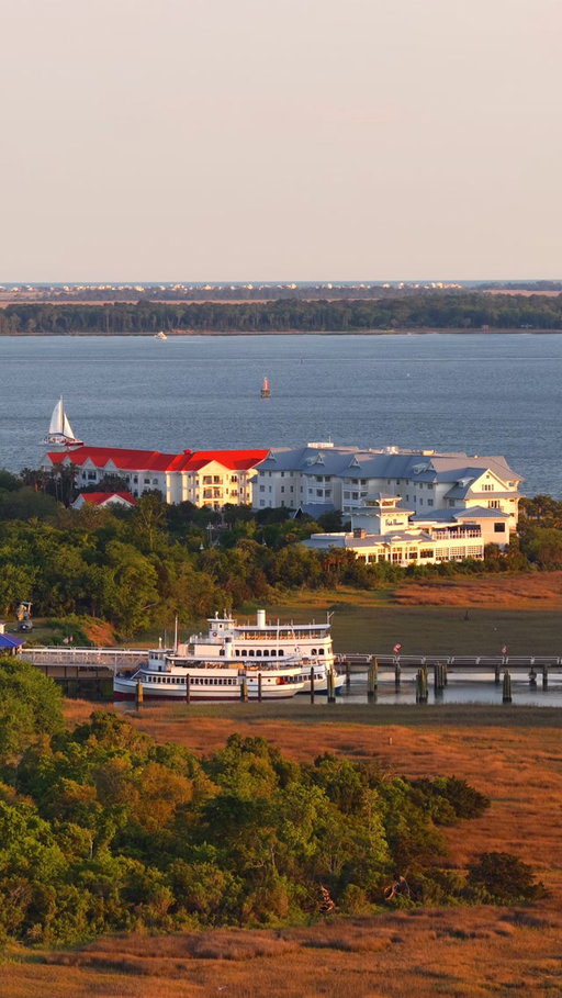 Best sunset sail in Charleston? 🌅⛵️

@palmetto_breeze is one of those Charleston experiences that belongs on your bucket list, whether you’re a local or visiting the Lowcountry.

Cruise Charleston Harbor, watch the sun set over the water, enjoy a drink, and take in the views from one of Charleston’s best party boats. From sunset sails to waterfront views, it’s an easy way to experience Charleston from a completely different perspective.

If you haven’t done a Palmetto Breeze sunset sail yet, add it to the list. You won’t regret it. 🌴🌊
