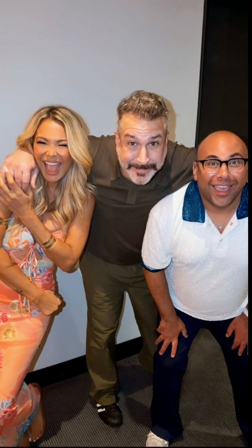 Meet our friend… @realjoeyfatone absolutely KILLED it in @andjulietbway If you’re in NYC, you seriously need to go see this show 🎭✨

And if you can’t make it to the theatre, you can also watch Joey and @lancebass on their brand new show @cocktailwarsupdates on @eentertainment which premieres on August 18th! 🍸📺

#joeyfatone #andjuliet #cocktailwars #broadway #nyc
