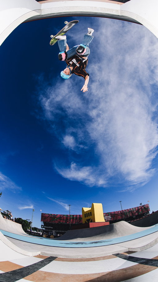 the ukulele heard round the world 🌏

@xgames_newyork drafted @brycewettstein for more than her talent on the board, it's her vibes on + off the course that make her the perfect addition to their all-star roster ✨

watch her fight for her spot on the podium in Chiba in episode 3 of Dropping In, streaming now at the link in our bio