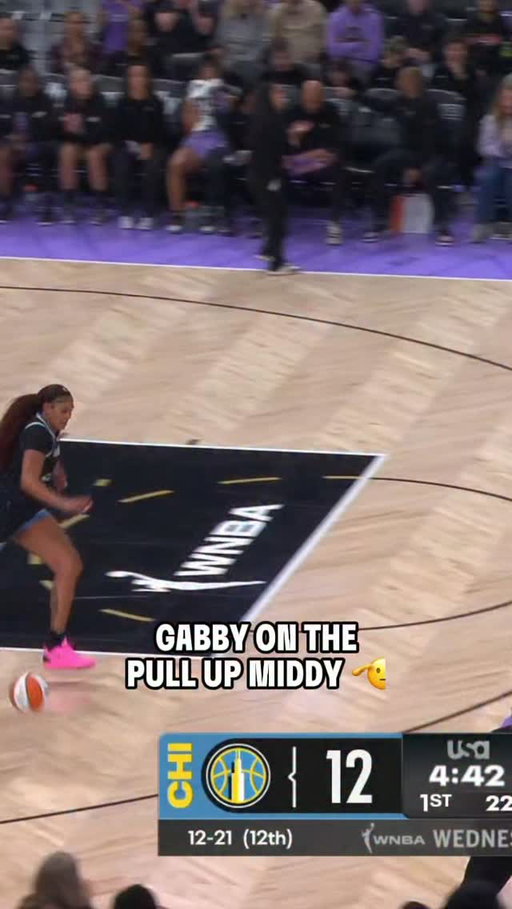 Pull up and knock it down 🤗

Gabby Williams sets her feet and gets the middy to go for the @valkyries!

CHI-GSV | USA Network | WNBA Rivals Week | @ally