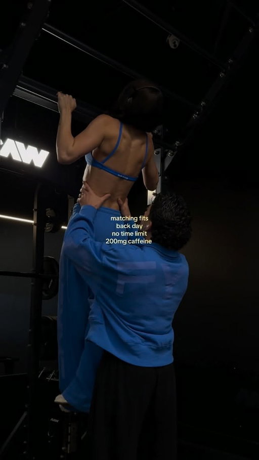 our dream date, cute 💙

@dfyne.official code BREE + FOX

#gymcouple #matchingoutfits #dfyne #couplegoals #fitnesscouple