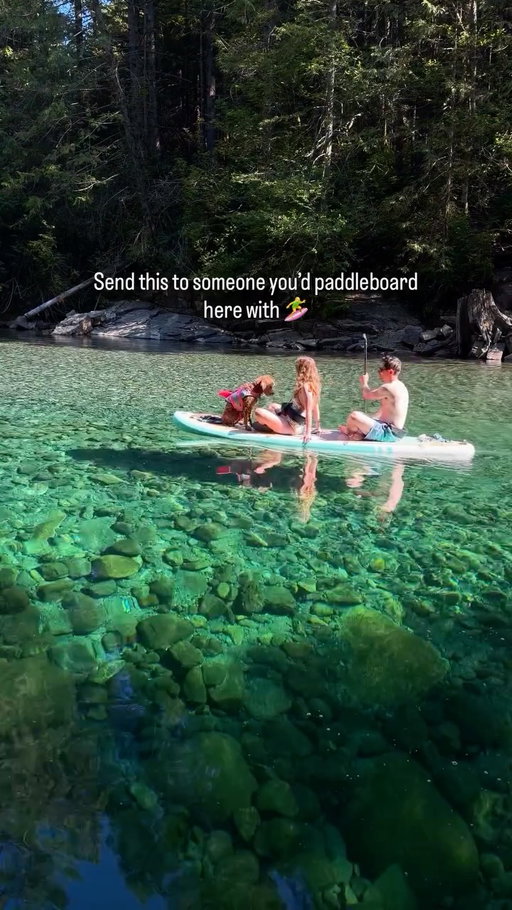 Clearest water in Canada? 🙃

#britishcolumbiacanada #canadianblogger #vancouverinfluencer #explorebc #paddleboarding
