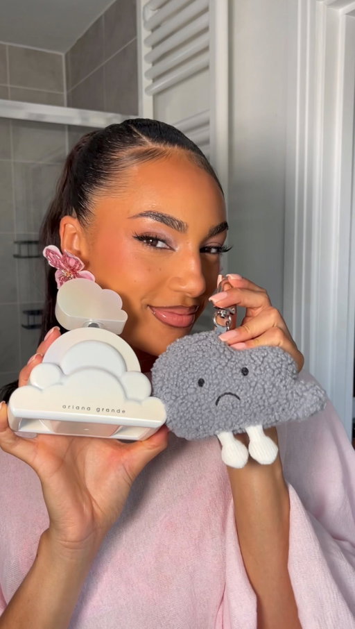 #AD When the fragrance is the makeup inspo ✨ the new scent Cloud Aurora by @arianagrande now available at @superdrug #CloudAurora #CloudAuroraFragrance #ArianaGrandeFragrance