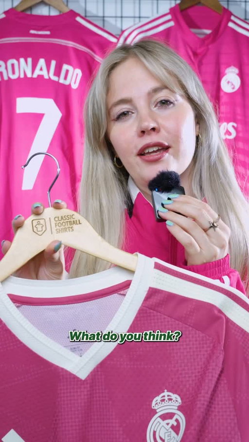 The Real Madrid 2014 Away is a classic... But it wasn't always seen that way 👀

Los Blancos are back in pink once again 🩷

What do you think?