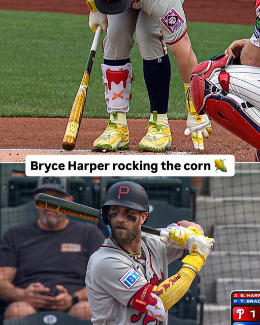 When in Iowa 🤷‍♂️🌽 

MLB at Field of Dreams is LIVE now on Netflix #MLBatFieldofDreams