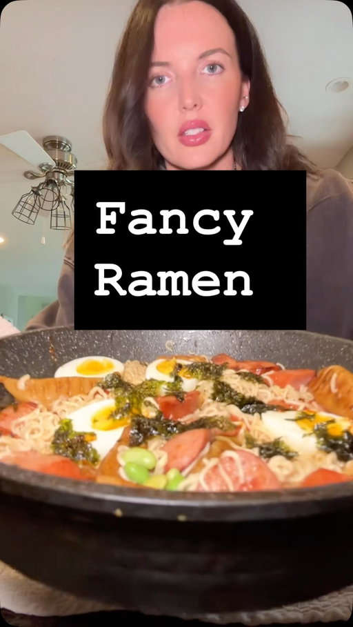 Make some ramen with me using my favor ingredient @knorr 

#easyrecipe #cookwithme #quickdinner #easyrecipeideas #ramen