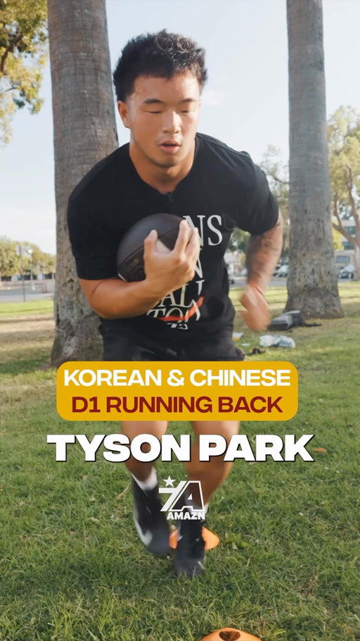 Asians Can Ball T̶o̶o̶ 🤝 @tysonpark08 @teamvktry 
.
.
.
.
#collegefootball #usc #korean #chinese #asian