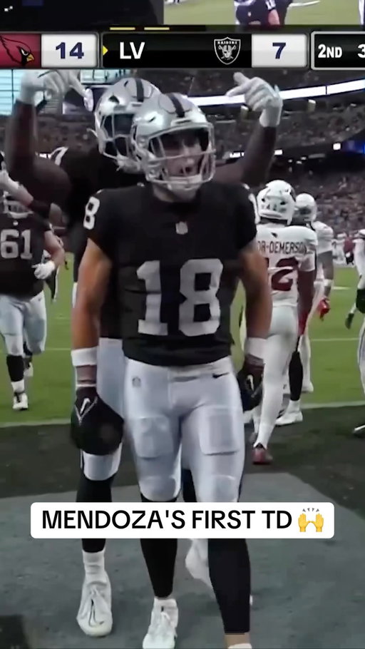 The 2026 first overall pick, Fernando Mendoza tosses his first TD in a Raiders uniform in preseason 🔥

(via: @nfl)