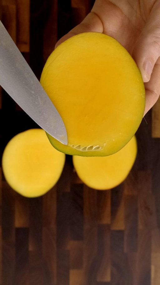 Fun Facts About Mangos!!! 🥭🥭🥭

#fruit #cooking #kitchenscience