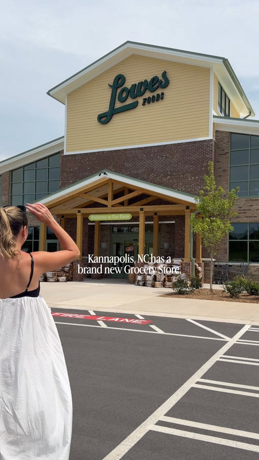 #AD Kannapolis has a brand-new @lowesfoods ! 🛒✨ 

I stopped by to explore the new store, stock up on a few favorites, and check out everything this new location has to offer. From fresh finds and easy meal inspiration to bakery treats and local favorites, it’s definitely worth adding to your next grocery run. Fresh Rewards members: don’t forget to check your Friday Weekly Digital Coupons for additional savings each week! ✨ 

💰SAVE $10: Use my code NEWSTORE to get $10 OFF your purchase of $30 or more. Use Code NEWSTORE when shopping at shop.lowesfoods.com or PLU #8105 at the store. Some Exclusions Apply. 

#LowesFoods #KannapolisNC #lowesfoodskannapolis