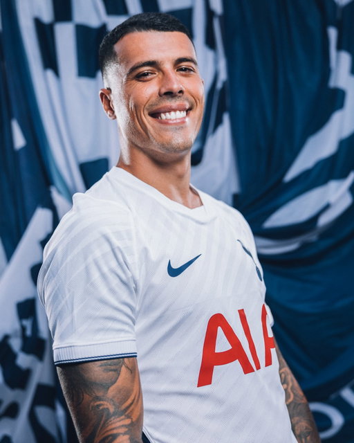 Pedro Porro’s World Cup success will be recognised again tomorrow ahead of our pre-season match against Hoffenheim 🙌

Join us for Pedro’s presentation and much more as we celebrate Tottenham on our return to N17!

Spurs legend Gary Mabbutt will take the opportunity to thank fans for their support following his recent accident in South Africa as he addresses the crowd at half-time 🫶

Xavi Simons, currently recovering from injury, will also join us at Tottenham Hotspur Stadium and speak to supporters at the interval 🤍