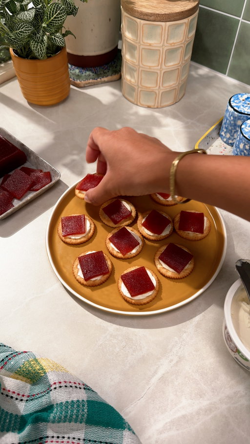 We know this is your favorite guava treat. 😋