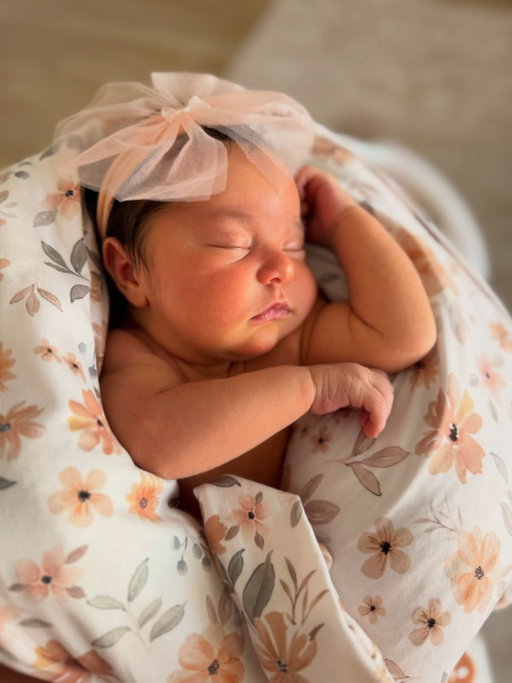 Meet Aria Belle Scharff born on August 8, 2026. 🩷 
She had some trouble adjusting to this new world resulting in a few nights in the NICU. We were flooded with prayers and love and now she is perfectly healthy, happy, and home. God is the God of miracles and He is so so good. We feel so blessed and thankful for our beautiful baby girl. 🙏