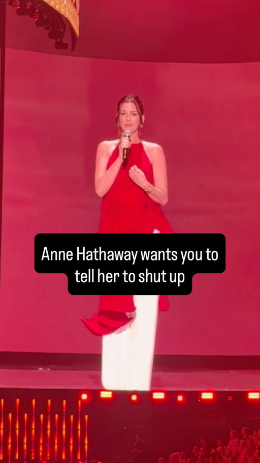 Anne Hathaway has one request for ‘Princess Diaries’ fans, keep telling her to shut up.
#d23 @disneyd23