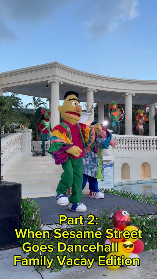 Sesame Street coming with more Caribbean energy! We are here for it. 
.
.
.
.
.
#explorepage #familyfun #beachesturksandcaicos