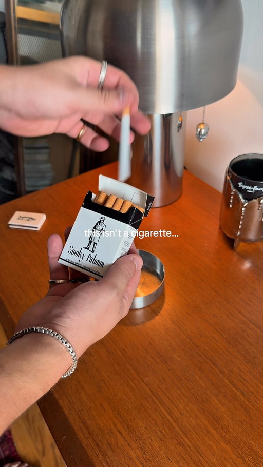 cool incense for your home 🚬

#apartmentaesthetic #midcenturymodern #interiordesign #boyapartment #fyp