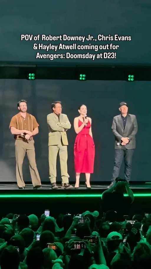 Robert Downey Jr., Chris Evans & Hayley Atwell come out for Avengers Doomsday at D23! 

#avengersdoomsday #d23 #marvel