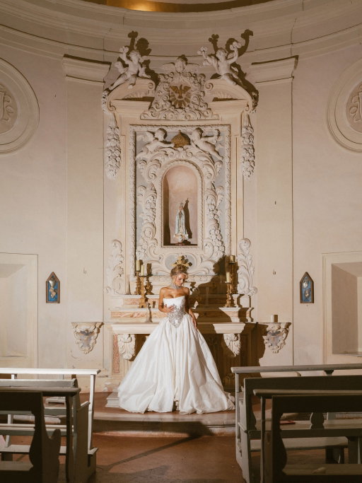 One month ago I married Casey and every day has been a dream since
•
•
•
planners- @mudaricreative 
Photographer-@bushwhacked 
hair artist- @Dompellihair 
florist- @tepeesauvage 
wedding venue- @castellodicelsa 
gown designer and store- @kimkassascouture and @bridalreflectionsny
suit attire- @toddsnyderny
DJ- @pazdisco 
cake- @sugarcups_cake_design 
makeup- bride
signage artist + invite designer- @studioycreative 
caterer- @terra.e.gusto.siena
video- @karliannefilms 
Content: @socialbridescollective 
Drapery: @winstonandwinstonflowers 
Tan by: @_billysalon
Cocktail Catering: @dip_cocktail_events