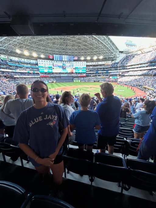 Saturday in the cityyyy 🏙️⚾️🏟️📣🌭🥤💙🥜🧢
let’s go @bluejays !!