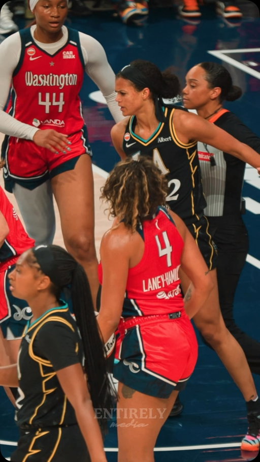 @raehoops turning tf up in DC 🙄 sparks vs mystics 

SHOT BY @darioooon 

#wnba #washingtonmytics #lasparks #womensbasketball #hooper